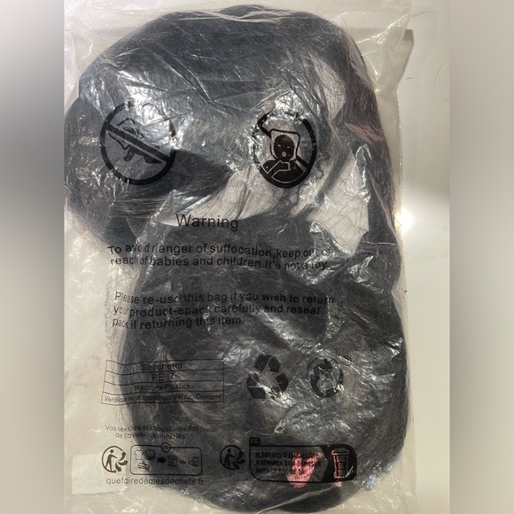 HAIR, 40” long, straight, bangs/layered at front.  Jet black - Picture 11 of 12